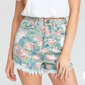 SHOW ME YOUR MUMU TOLEDO TEAR DROP BELLA ROSE DENIM SHORT Size 27